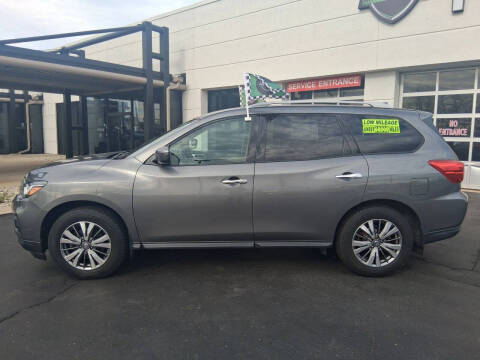 2019 Nissan Pathfinder S