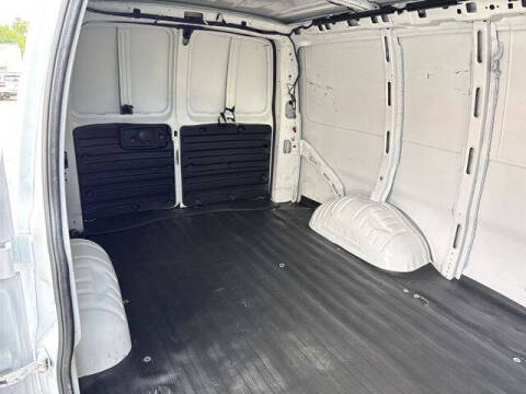 2019 Chevrolet Express 2500