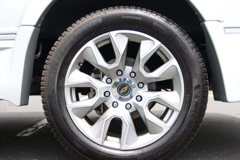 2024 Chevrolet Express 2500