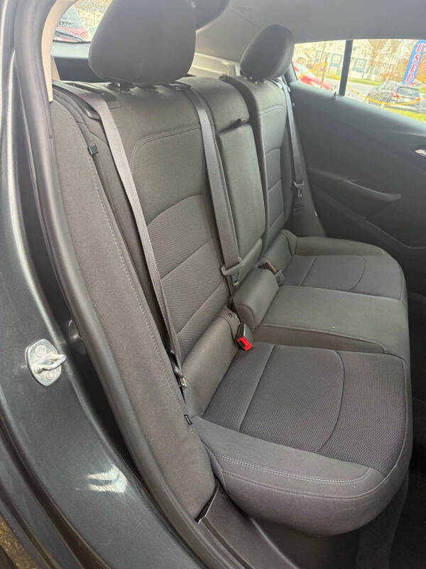 2017 Chevrolet Cruze LT Auto