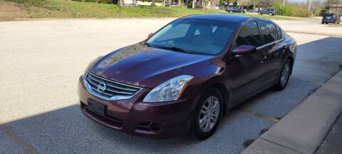 2011 Nissan Altima for sale at EXPRESS MOTORS in Grandview MO