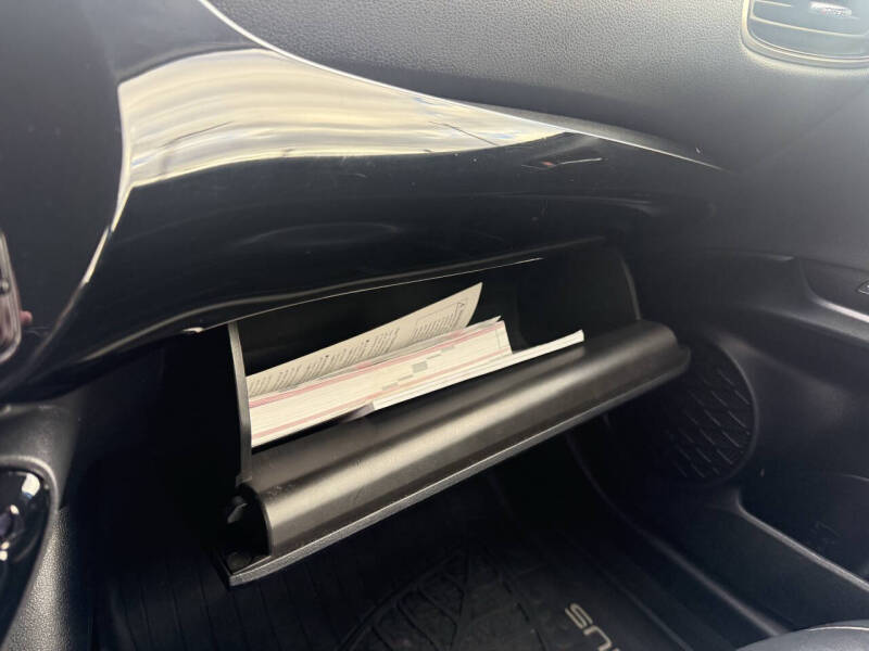 2020 Toyota Prius XLE AWD-e