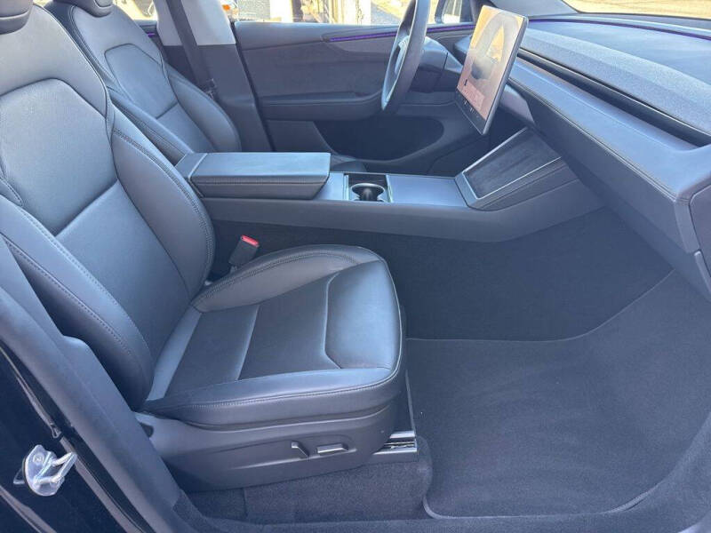 2026 Tesla Model Y Premium
