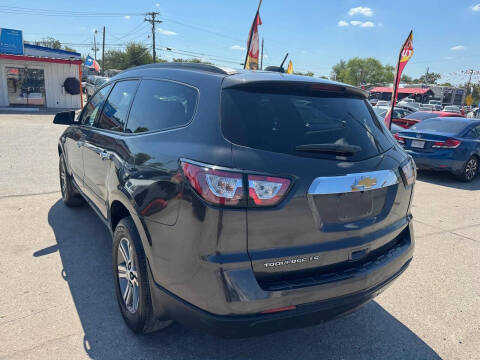 2017 Chevrolet Traverse LS