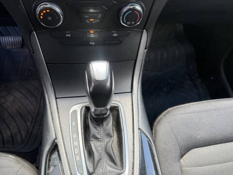 2017 Ford Edge SE