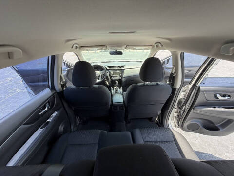 2017 Nissan Rogue S