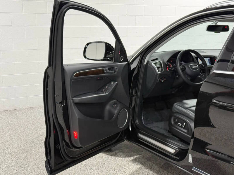 2016 Audi Q5 2.0T quattro Premium Plus