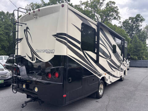 2015 Ford GEORGETOWN FOREST RIVER