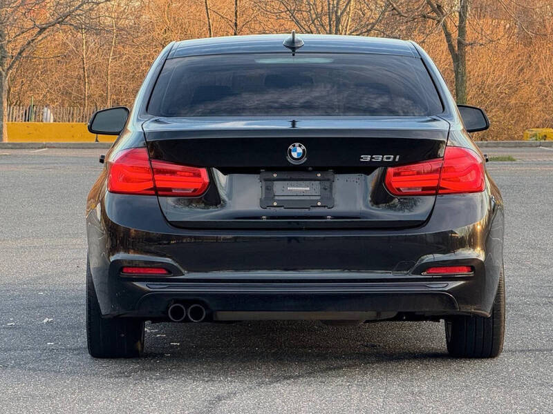 2018 BMW 3 Series 330i