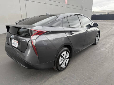 2018 Toyota Prius Two