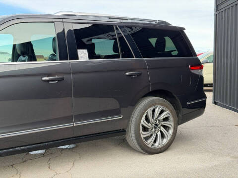2023 Lincoln Navigator Reserve