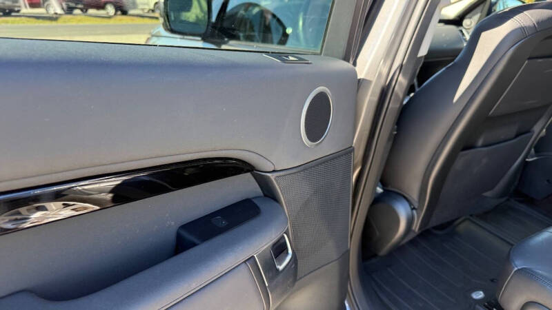 2019 Land Rover Discovery SE