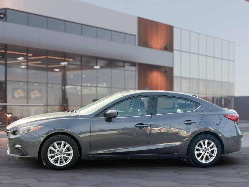 2016 Mazda MAZDA3 i Sport