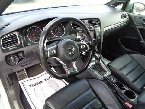 2015 Volkswagen Golf GTI SE