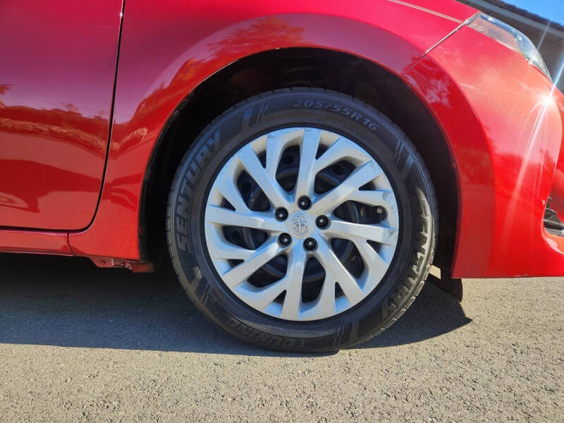 2018 Toyota Corolla LE