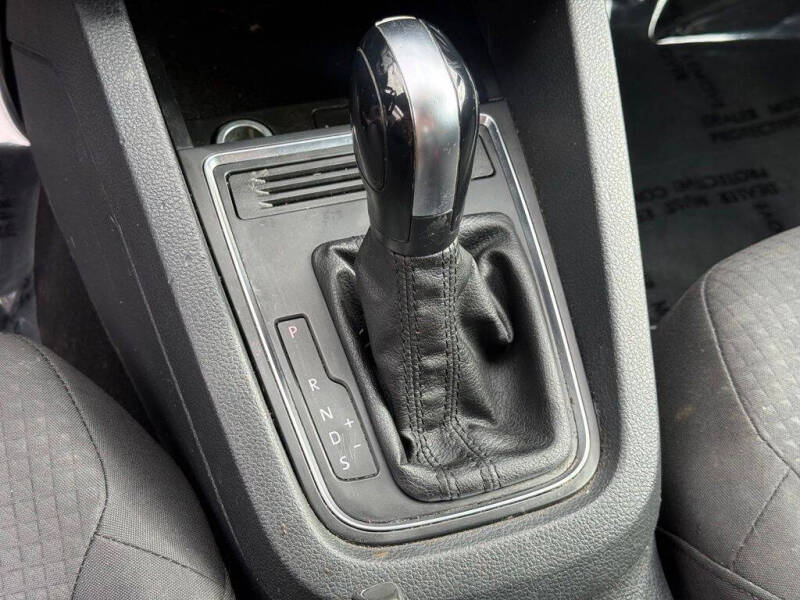 2016 Volkswagen Jetta