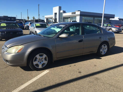 2004 Nissan Altima for sale at Safi Auto in Sacramento CA