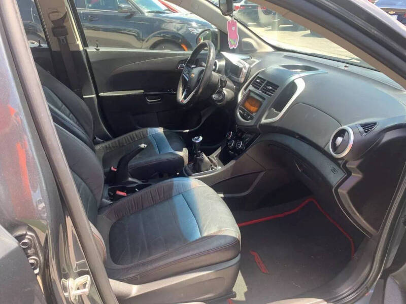 2013 Chevrolet Sonic RS Manual