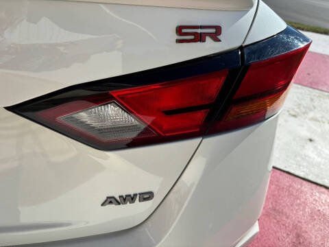 2024 Nissan Altima 2.5 SR