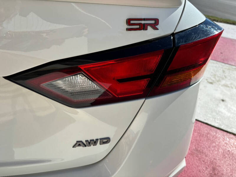 2024 Nissan Altima 2.5 SR