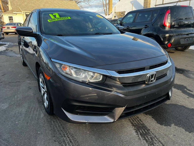 2017 Honda Civic for sale at Dracut's Car Connection in Methuen MA