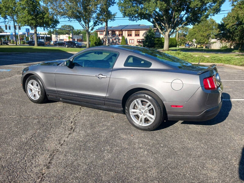 2010 Ford Mustang V6