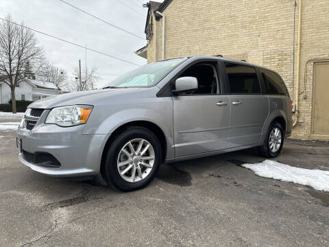 2015 Dodge Grand Caravan for sale at Strong Automotive in Watertown WI