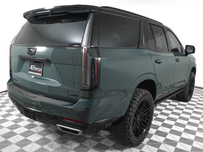 2026 Cadillac Escalade Luxury