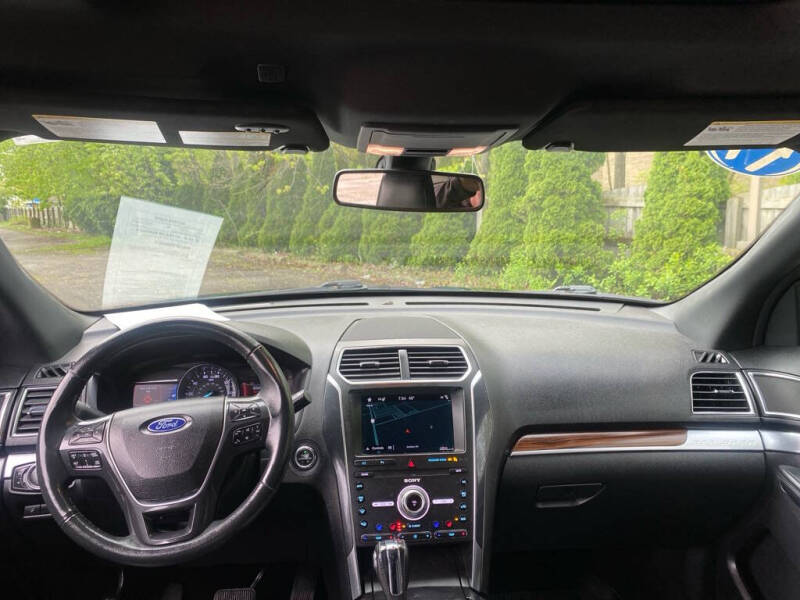 2019 Ford Explorer Limited