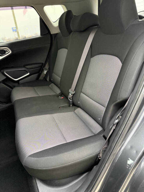 2024 Kia Soul LX