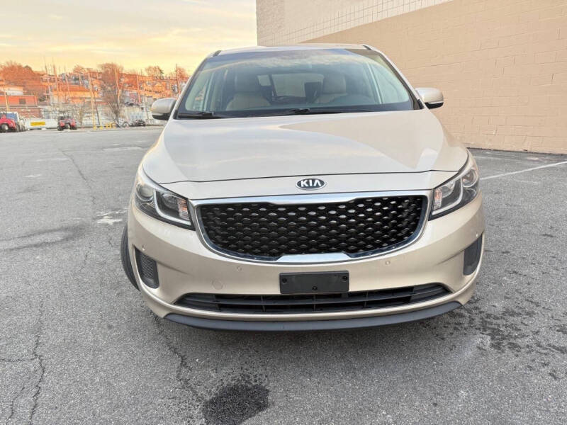 2017 Kia Sedona LX