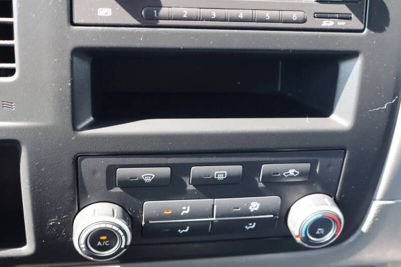 2014 Nissan NV