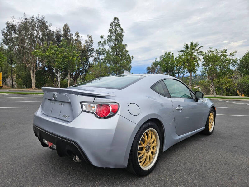 2016 Scion FR-S