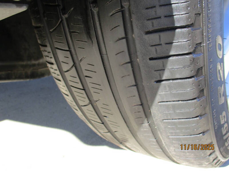 2011 Nissan Murano LE