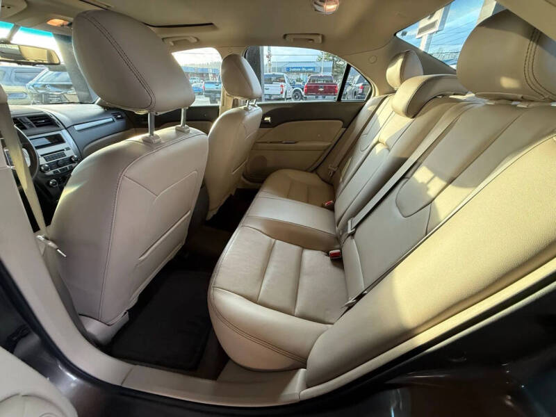 2011 Ford Fusion SEL