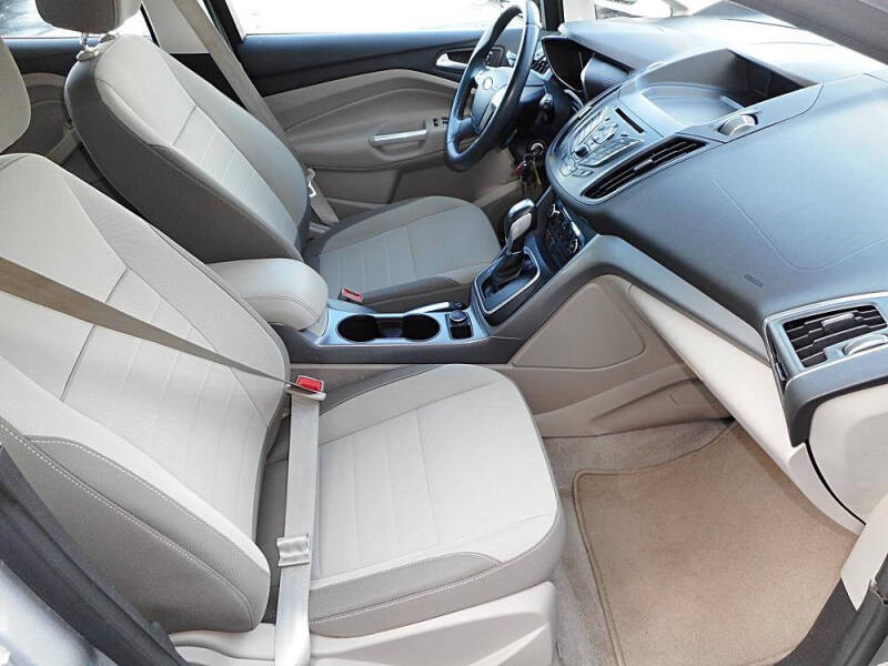 2013 Ford C-MAX Hybrid SE