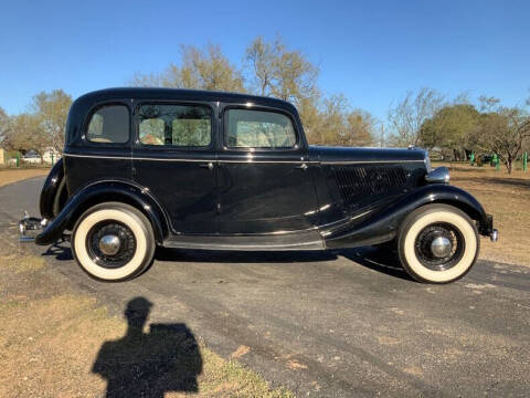 1934 Ford Tudor