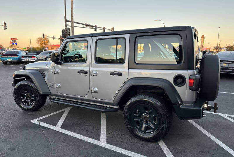 2018 Jeep Wrangler Unlimited Sport