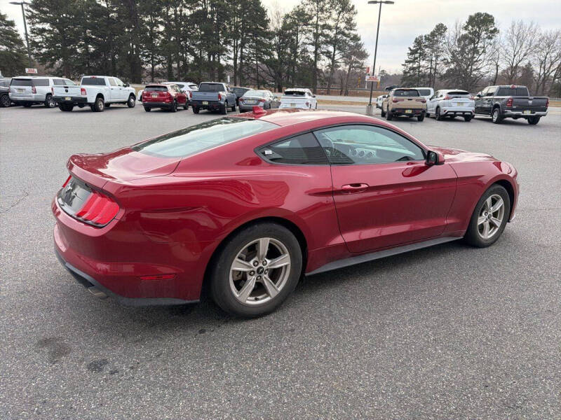 2021 Ford Mustang EcoBoost