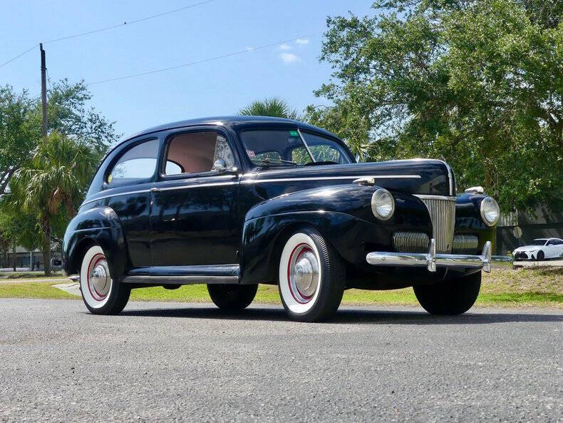 1941 Ford Deluxe