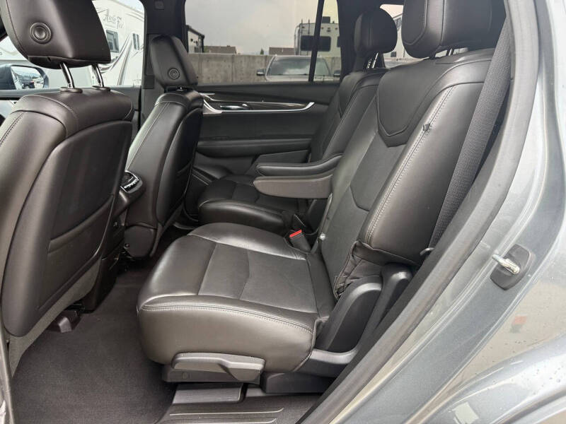 2020 Cadillac XT6 Sport