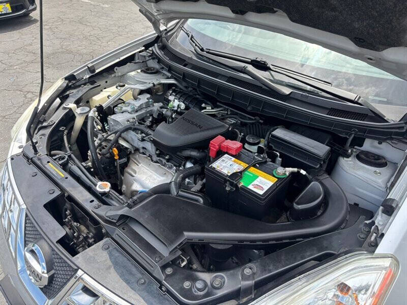 2011 Nissan Rogue S