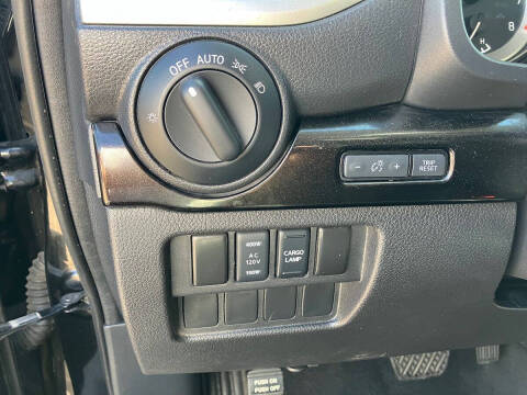 2019 Nissan Titan SV