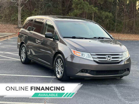 2013 Honda Odyssey for sale at Two Brothers Auto Sales in Loganville GA