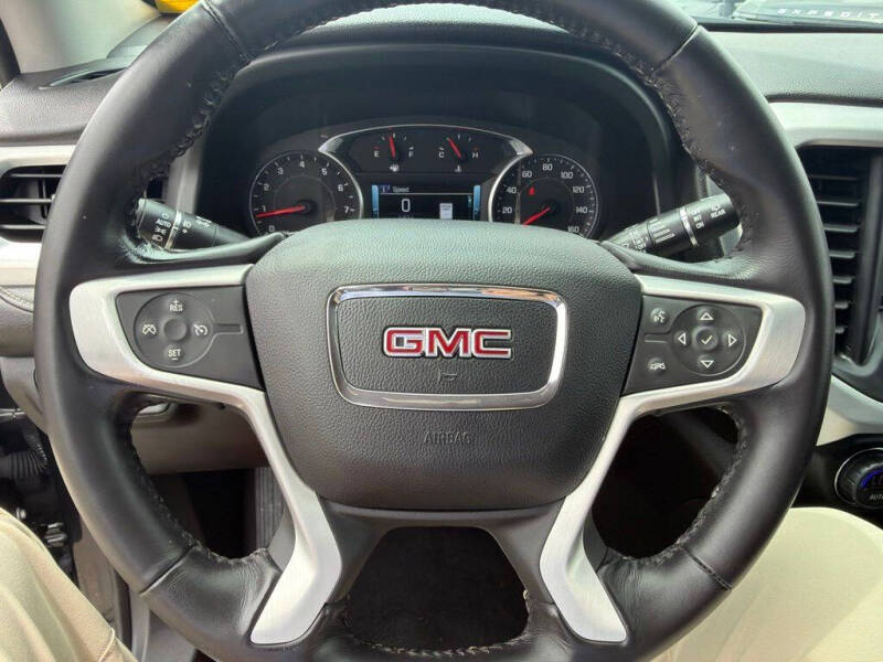 2019 GMC Acadia SLT-1