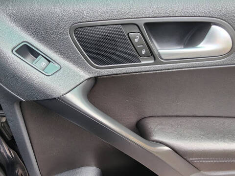 2014 Volkswagen Tiguan S 4Motion