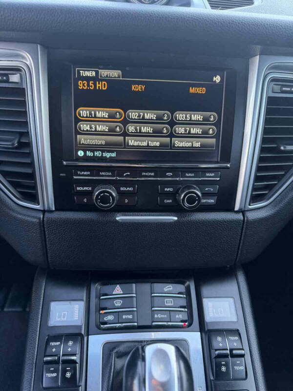 2016 Porsche Macan S