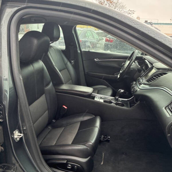 2019 Chevrolet Impala LT