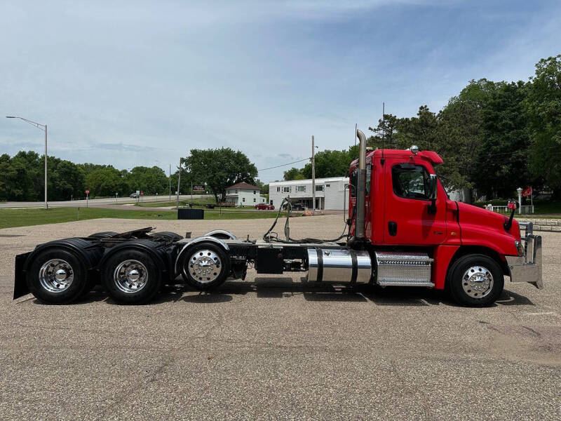 2017 Freightliner Cascadia