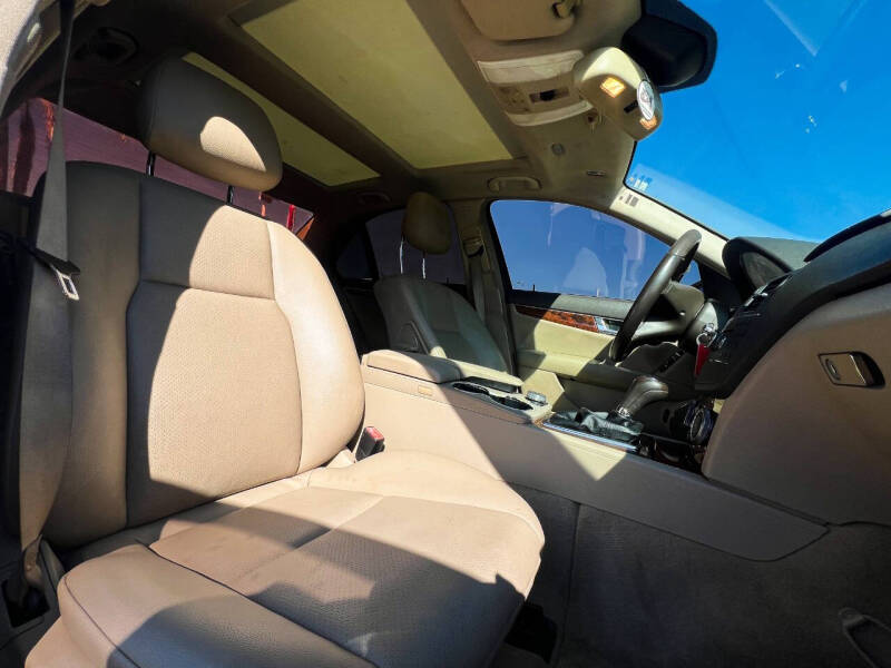 2010 Mercedes-Benz C-Class C 300 Luxury